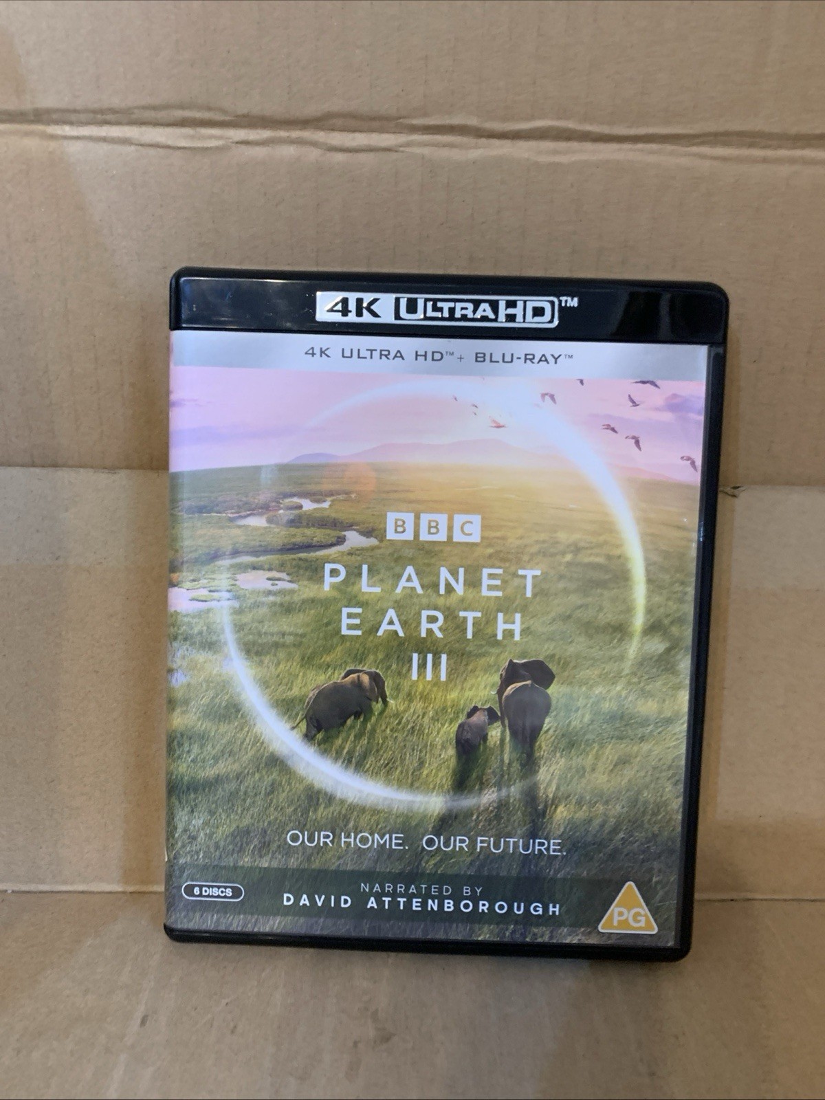 Planet Earth III [4K Ultra-HD]  David Attenborough