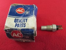 Nos 1978 1979 Chevy Gmc Truck 1500 Diesel Glow Plug Temp Control Switch 459490