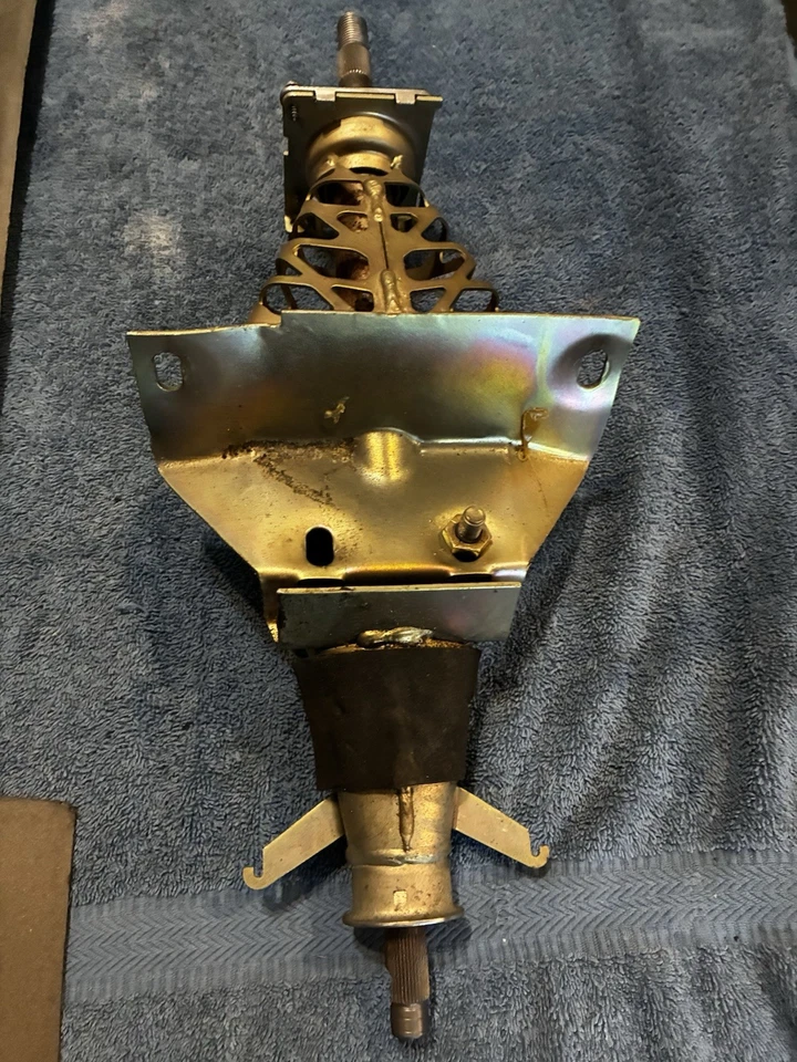 90 - 94 Classic SAAB 900 Upper Steering Column w/ SRS - Image 3 of 3