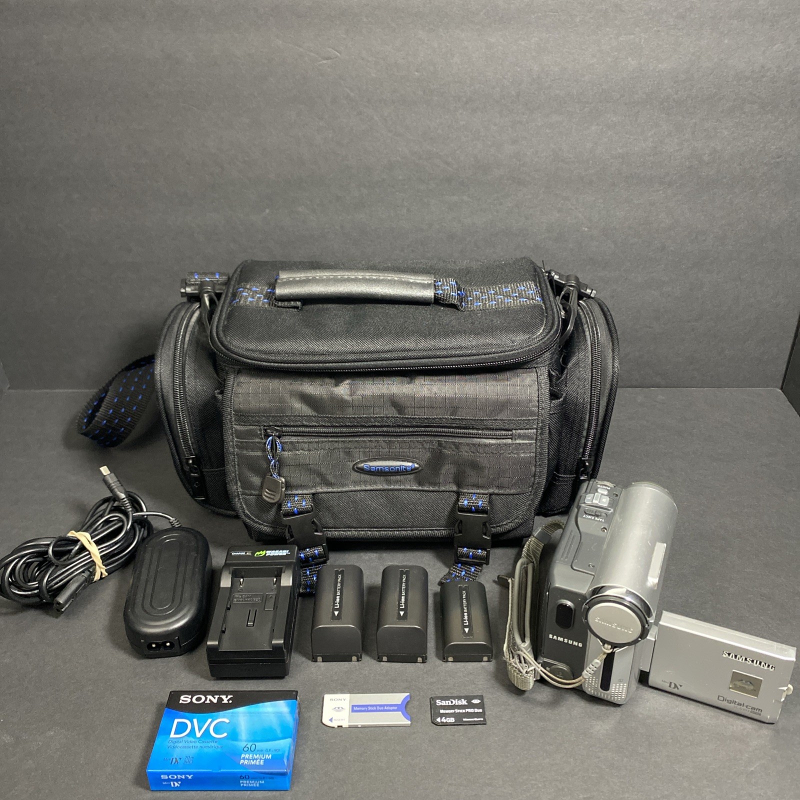 Bundle Tested Bag Batteries Charger