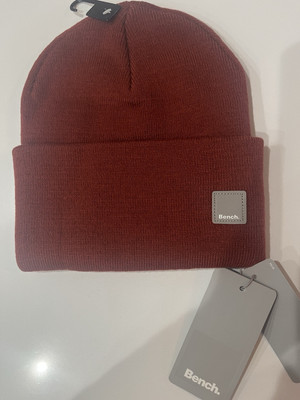 Bench Unisex Rust Beanie One Size NWT