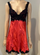 Vintage 90  s Victoria's Secret Lingerie Red Satin Black Lace Chemise Slip Sz M