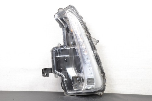 2017-2022 Toyota Prius Prime Signal Light w/o Fog Light LH Front Left Driver OEM