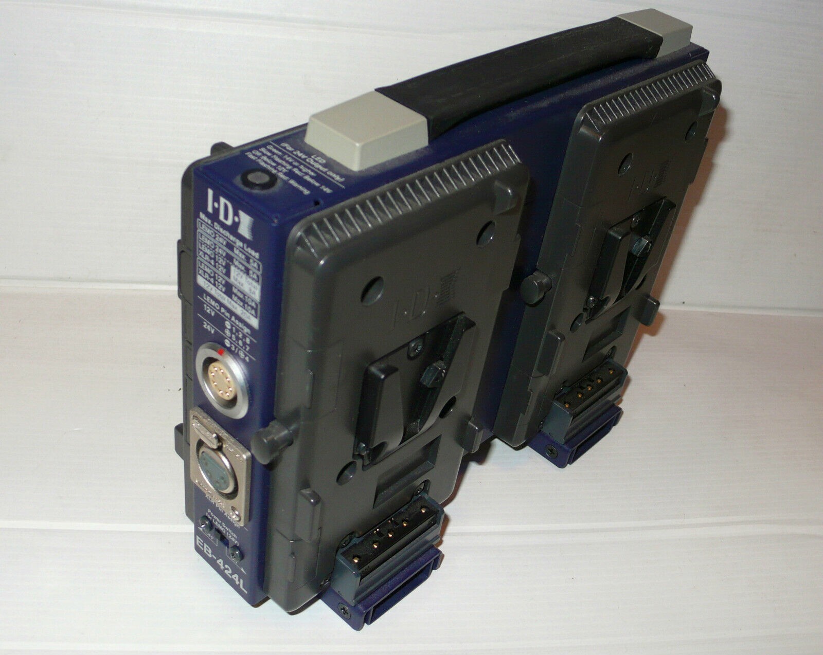 IDX System Technology EB-424L alimentation V-Mount résistant aux pannes sur le terrain