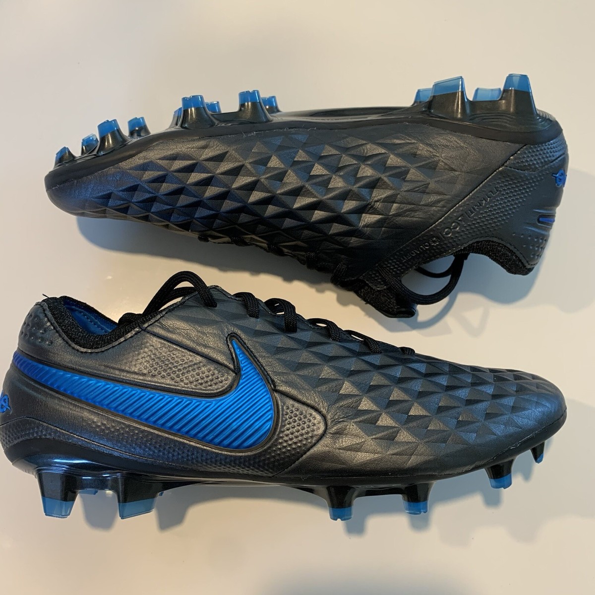 nike tiempo legend 8 weight