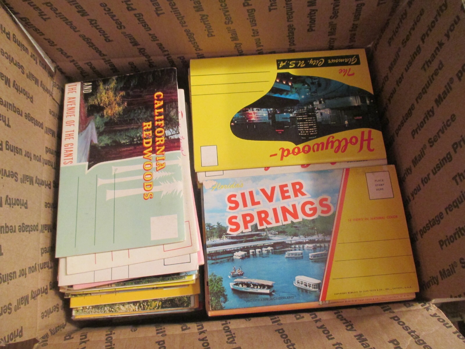 200 Postcard Souvenir Folders Postcards 10 pounds 14 ounces Travel