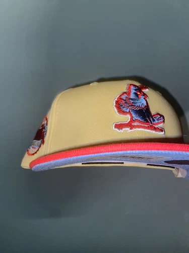 7 1/4 Hatclub Exclusive Fitted Female St. Louis Cardinals w/ Icy Blue UV