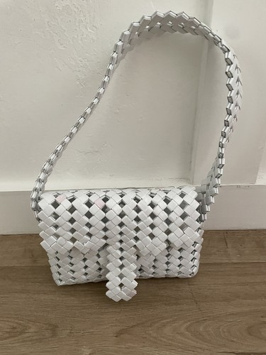 Small White Woven Vinyl Paper Fiber Recycled Style Bag