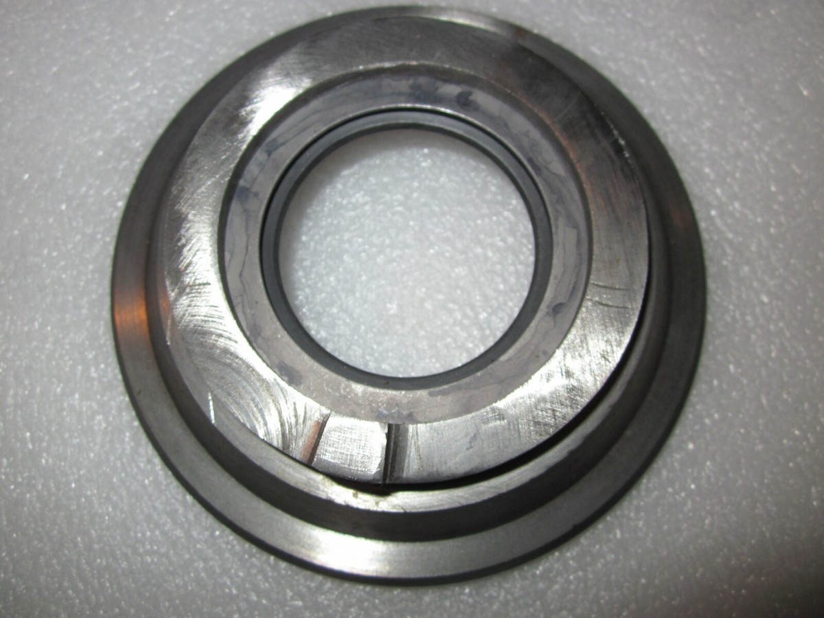 MILITARY M939 M809 4320007346951 AXLE SHAFT OIL SEAL 7346951 