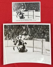 Vintage 1978 Philadelphia Flyers Gary Dornhoefer Night Signed Photo & 8x10 Photo
