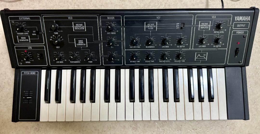 YAMAHA CS-5 Analog Synthesizer keyboard free ship from japan