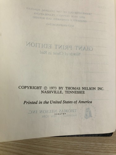 VINTAGE Holy Bible KJV Giant Print Red Letter Thomas Nelson Regency 1973 - Picture 9 of 15