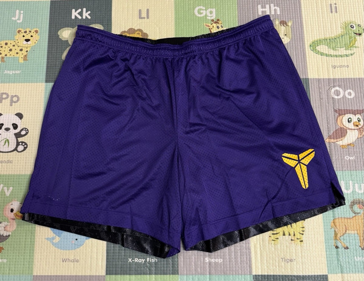 Nike Kobe Dri-Fit 6” Standard Issue Reversible Shorts Mens