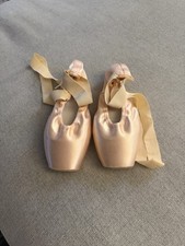 F.R. Duval XTR Pointe Shoes