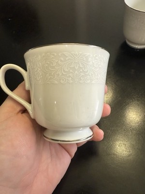 Empress Fine China Vintage Tea Cups, Crown Victoria Lace Pattern, Platinum Trim
