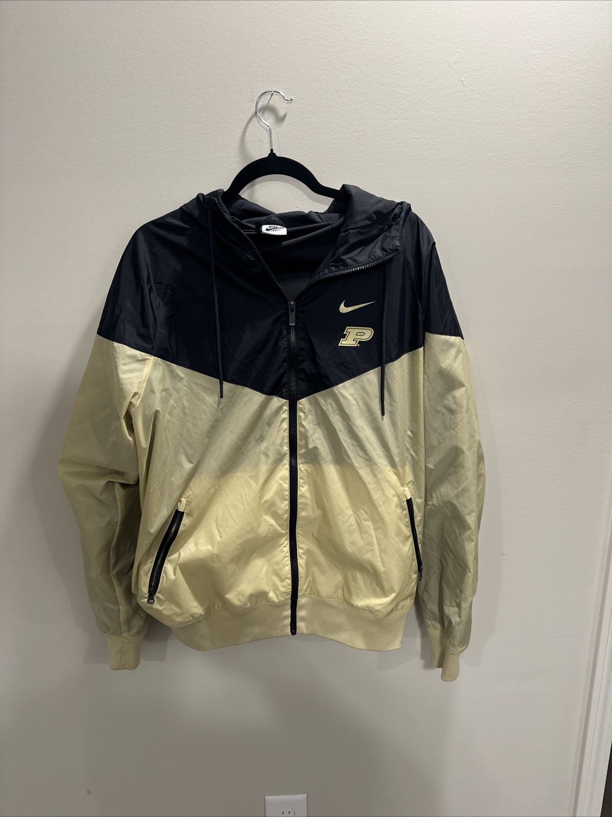 Nike Men’s Full-Zip Wind Jacket Hooded Size L Purdue Black Gold