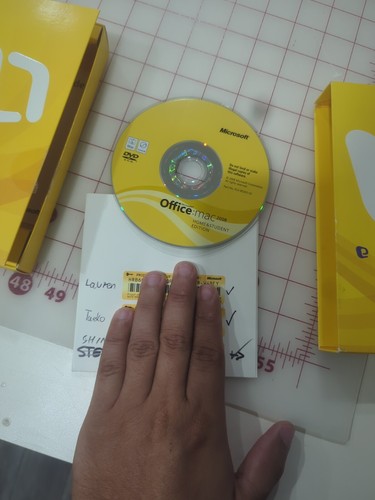 Microsoft Office: Mac 2008 Home & Student Edition 3 Product Keys X13-84395-02 - Picture 3 of 3