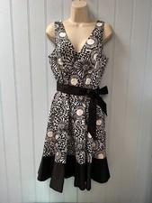 Nine West Black White Sleeveless Back Zip Removable Belt Fit & Flare Dress Sz 12