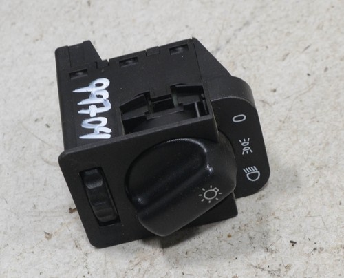 OPEL Corsa B F08 Bj 97 Licht Schalter 90437312 #99704-F311