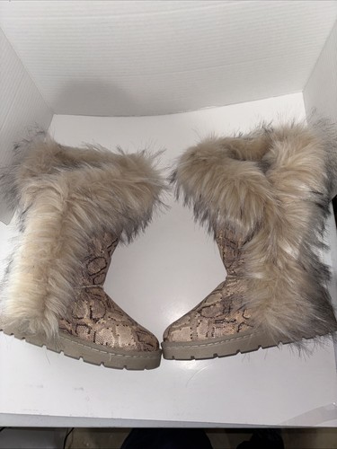 Tall Furry Snake Beige Faux Fur Lined Flat Winter Boots Women's 6 Boho Snow Ski - Picture 5 of 16