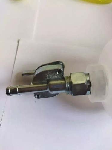 Universal Auxiliary Fuel Tank 300ml Bottle For Servicing Motorcycles - Bild 7 von 13