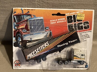 Zee Toys Big Rigs Die-Cast HO Scale Pacesetters Racing Team Truck