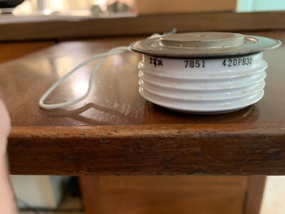 420PB30 - IR - Thyristor Semiconductor SCR  NEW ''HOCKEY PUCK''. No Box.