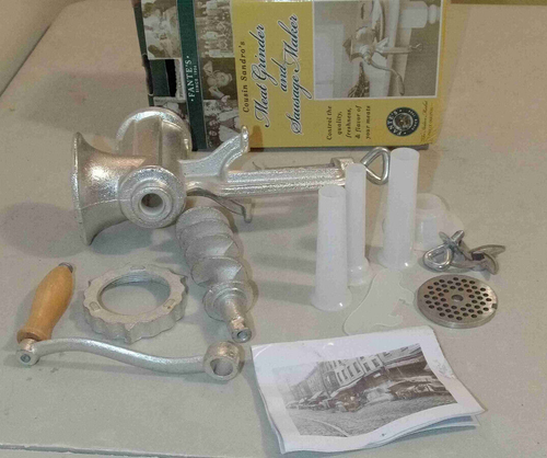 Molinillo de Carne Nº 8 embutidos de hierro fundido Fante's - Imagen 2 de 17