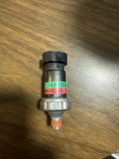 12-31612-000 Pressure Switch Normally Open, 65-77 Psi, Low Air for Freightliner