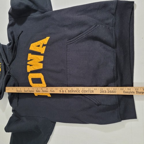Champion IOWA Hawkeyes Sweatshirt Hoodie Medium Embroidered LOGO - Picture 8 of 13