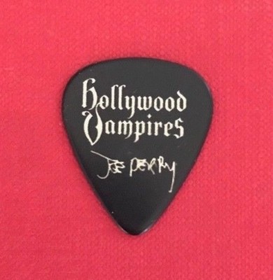 Hollywood Vampires ジョー・ペリー 2018 ギターピック Hollywood Vampires - Mega Rare Joe Perry USED Guitar pick
