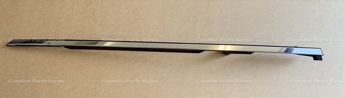⭐Genuine⭐ Fender Chrome Molding Garnish LH 87711L1100 for