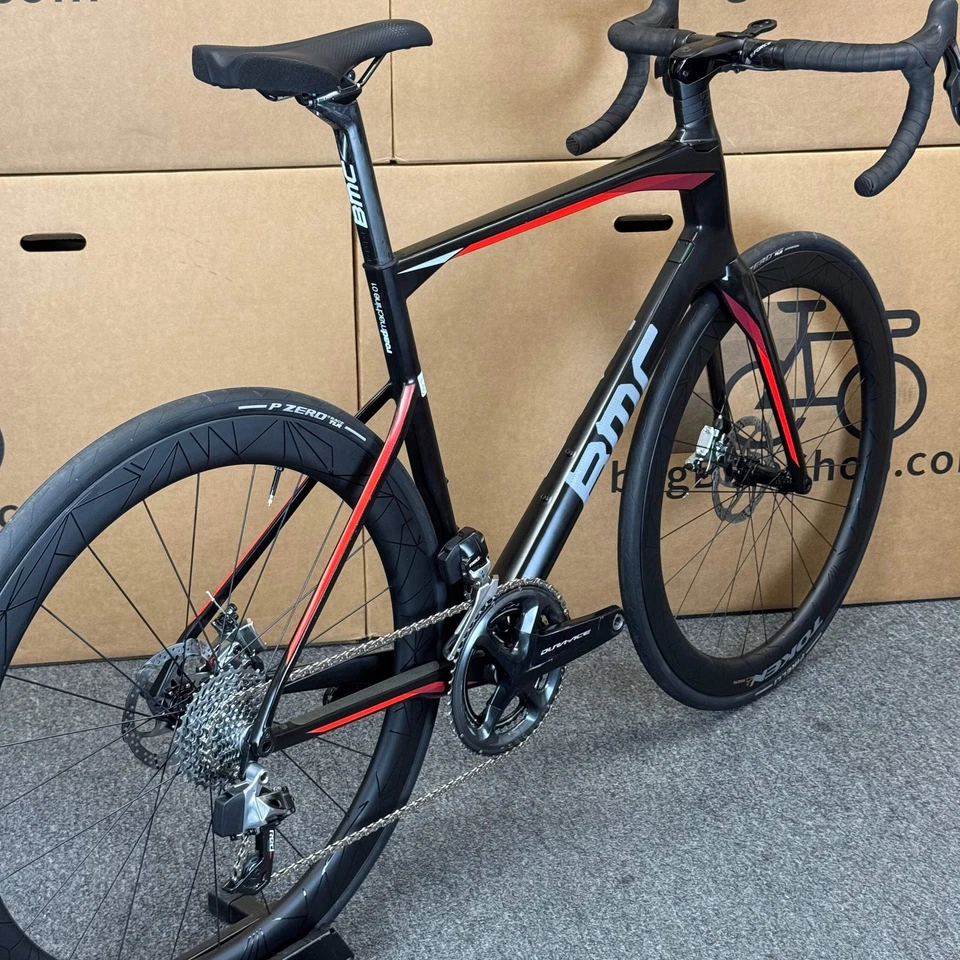 Bicicleta de carretera BMC RoadMachine 01 usada, Sram Red eTap, fibra de carbono-2019, 56 cm () Foto 3 de 4