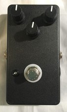 Black Russian Muff clone handbuilt fuzz pedal...