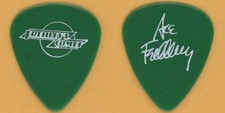 Frehley's Comet 1987 concert tour Ace Frehley signature band Guitar Pick - KISS