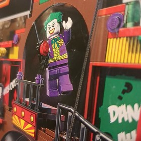 LEGO 6857 DC Comics Super Heroes The Dynamic Duo Funhouse Escape MIB NEW Sealed