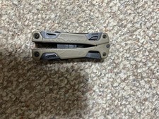 Leatherman OHT Multi-Tool Folding Pliers w/ K...