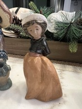 1987 Nao Lladro Little Girl on Walk Gres Finish Figurine 11039  No Box