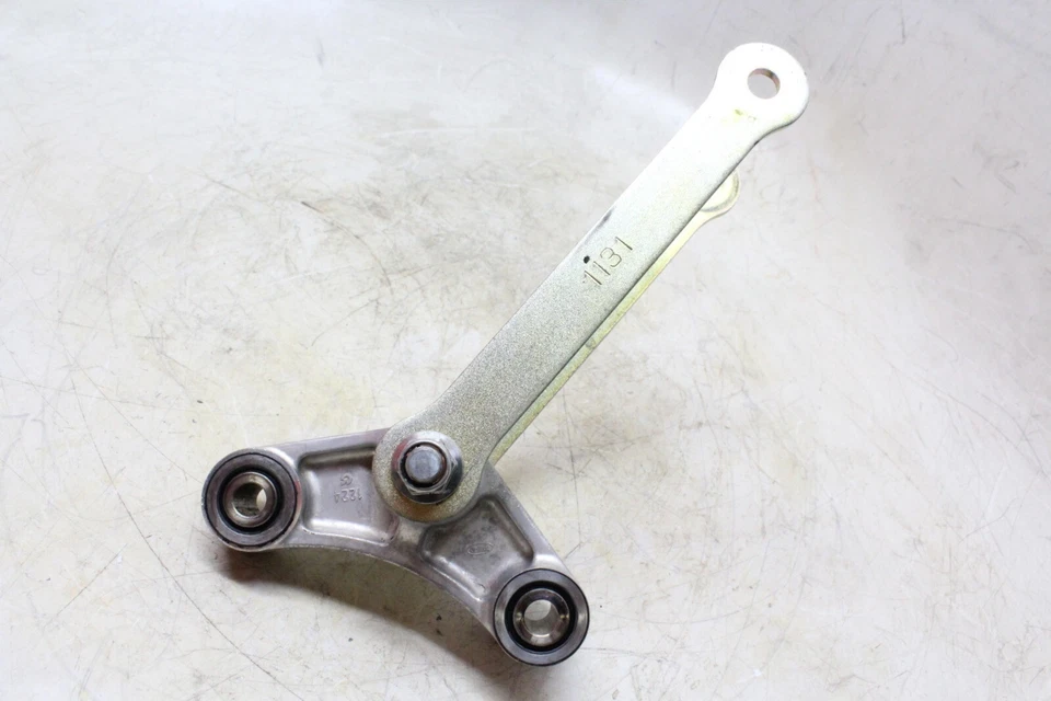 94-97 KAWASAKI NINJA ZX9R ZX900B OEM TRASERO DOGBONE ENLACE DE CHOQUE Foto 4 de 4