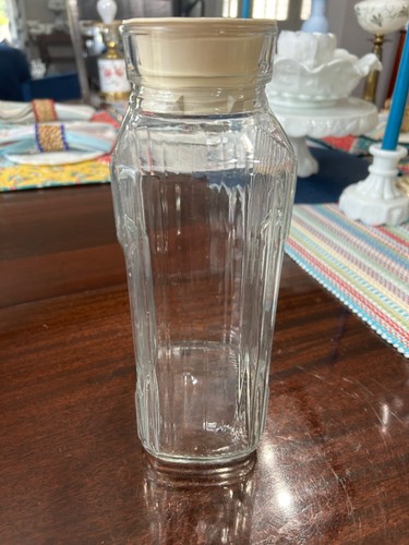Vintage Clear Ribbed Glass Refrigerator Bottle with Lid and Grip Handle 2Qt - Picture 3 of 6
