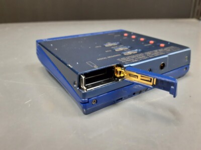 SONY MZ-E7W MD Walkman SUNTORY BOSS prize MZ-E7W USED RARE | eBay
