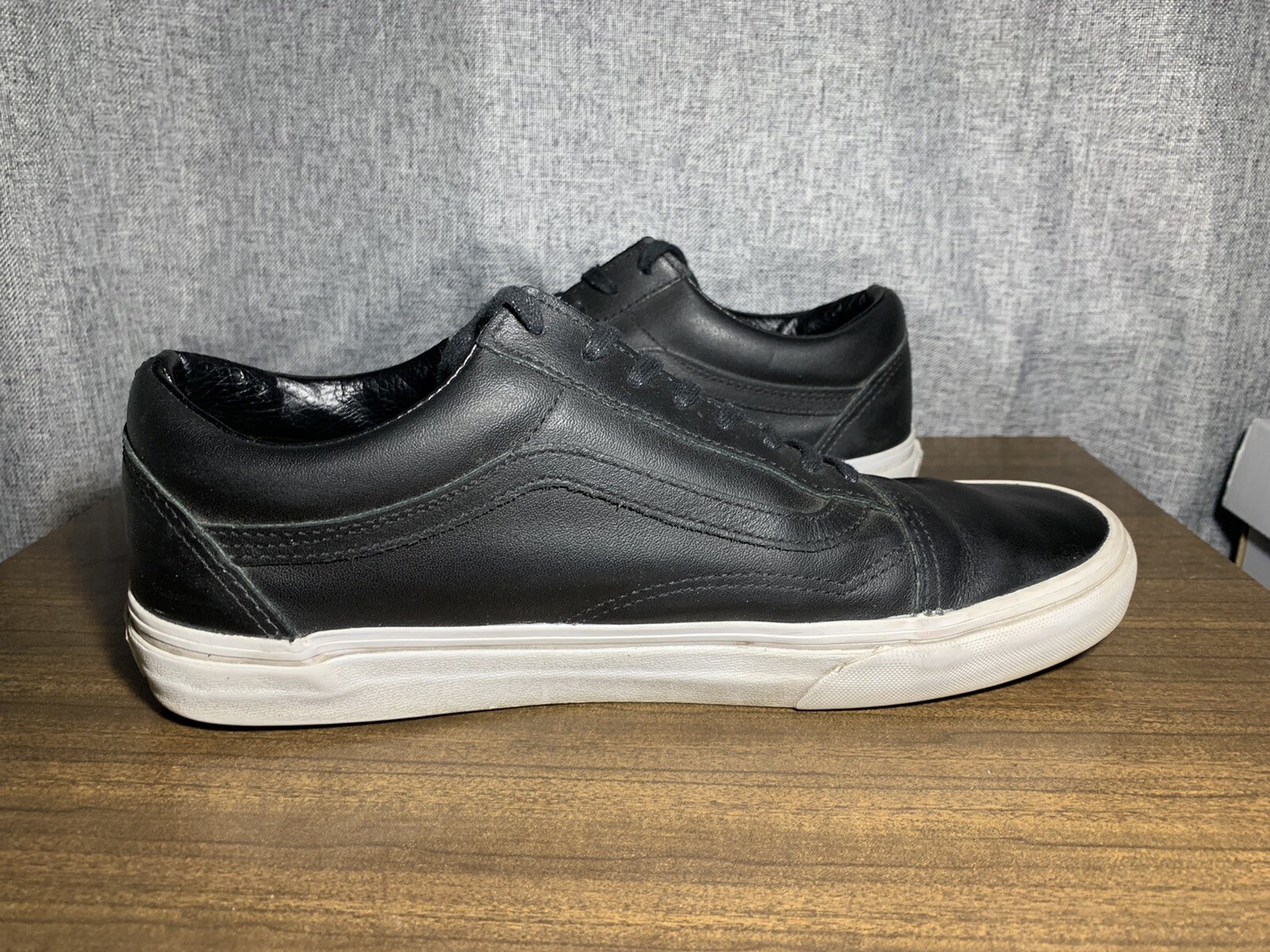 RARE Vans Old Skool Zip Leather Black Gold [SIZE: 10M]