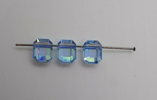 Factory Pack Swarovski Crystal Lt Sapphire AB 10x8mm Faceted Rectangle 5105 Bead - Picture 2 of 2