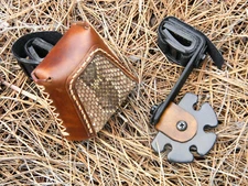 EFA 4 ARROW SEMINOLE X BOW QUIVER WITH SNAKESKIN FRONT AND WING SETBACK FEATURE