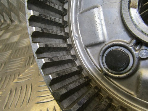 Suzuki GSXR 750 clutch basket (1992 - 1993) WN WP - Picture 4 of 4