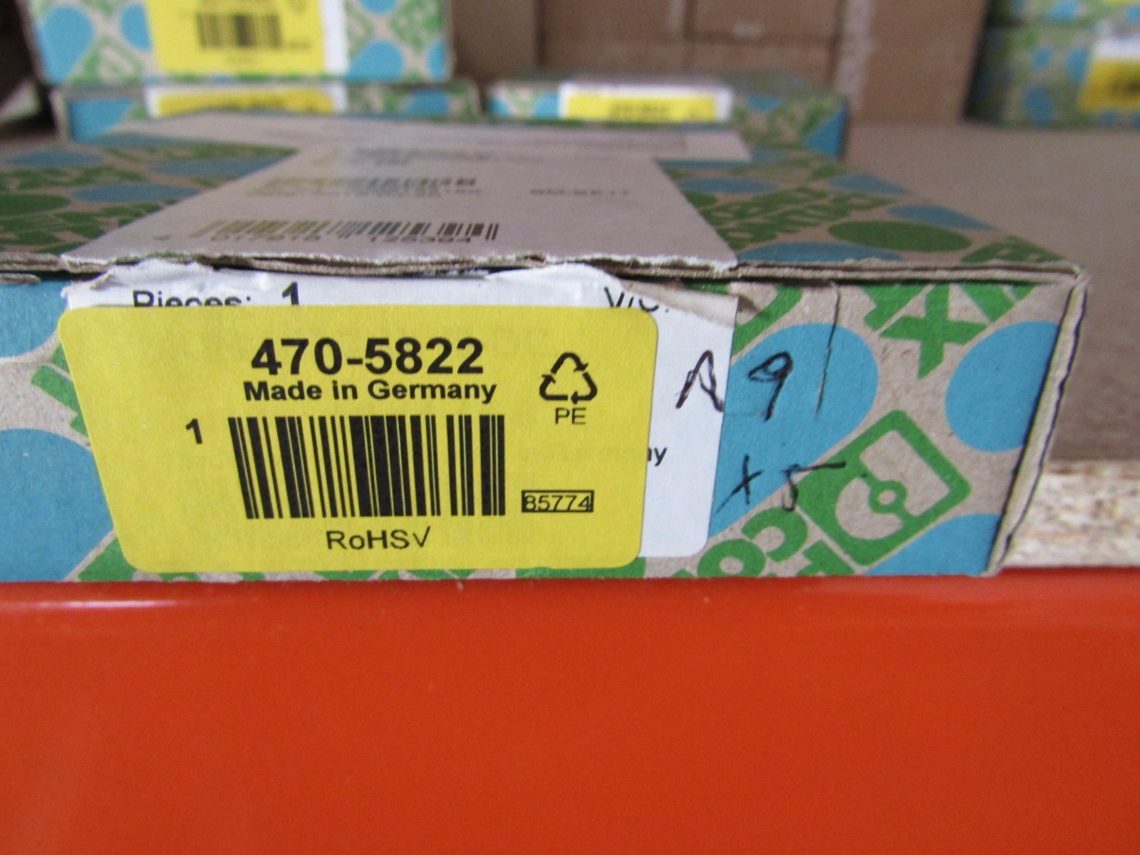 Phoenix Contact Voltage Transducer for DC voltages 550550Vdc In A9