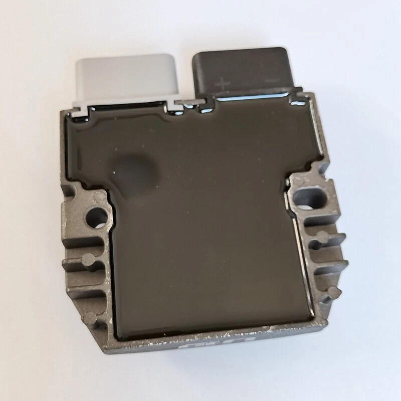 Regulator Rectifier for Kawasaki Ninja ZX10R ZX1000 2004-2007 ZX14R ZX1400 12-13 Foto 4 de 4