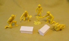 Vintage Tim-Mee Santa Fe Trail Covered Wagon Play Set Pioneers & Side Boxes