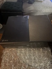 Xbox One For Parts Only. Read Description