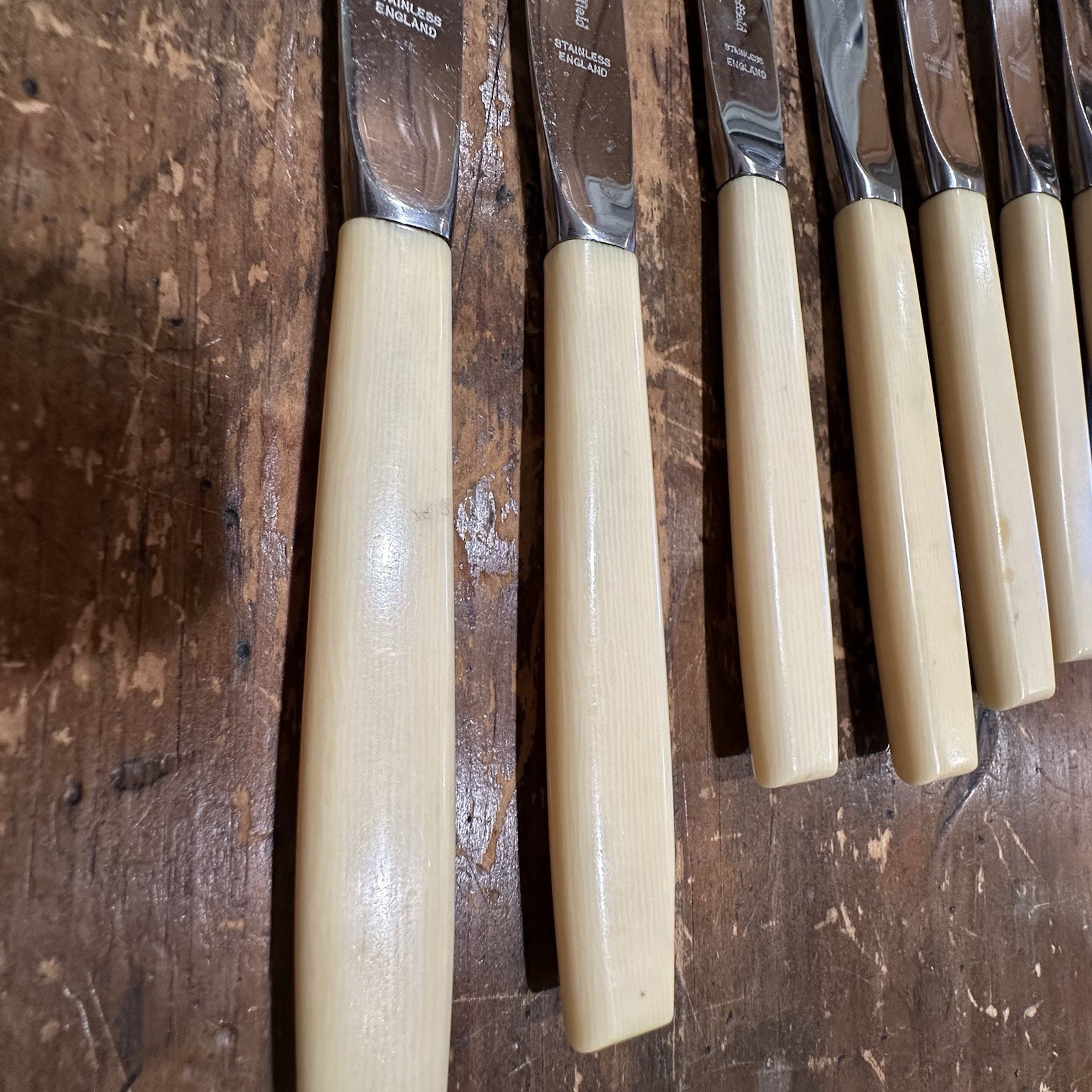 Vintage Viners of Sheffield-England Butter Knives Celluloid Handles Set of 6